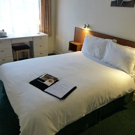 The Norfolk Hotel 3*