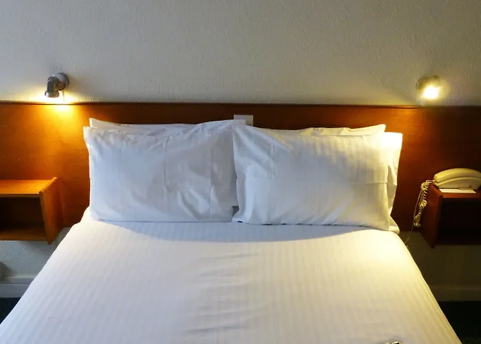 Отель The Norfolk 3*